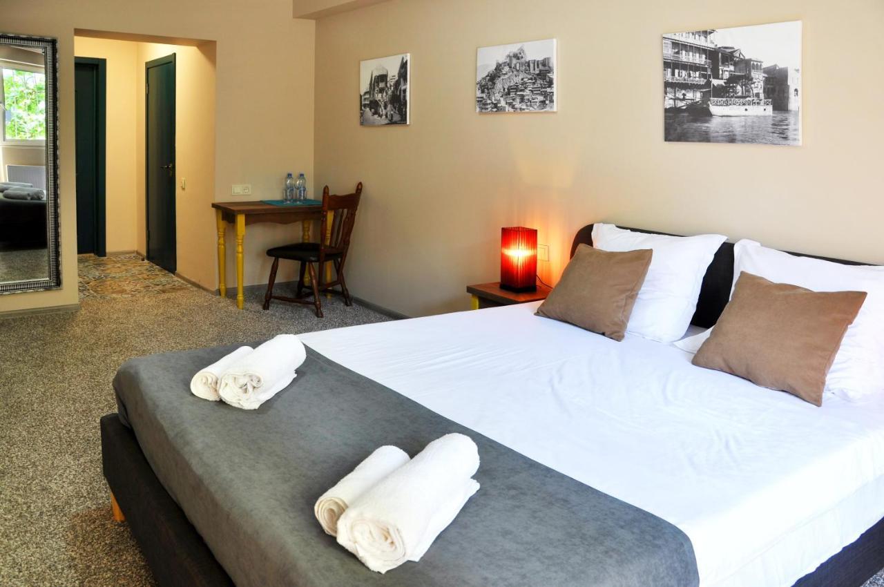 Art Hotel Claude Monet Tbilisi Eksteriør billede